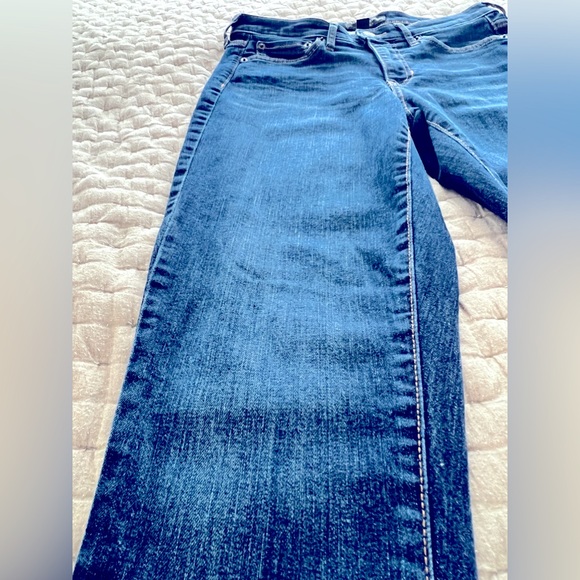 BANANA REPUBLIC Size 27/4 Dark
Blue Jean Curvy skinny 
Size: 27/4- LIKE … - Picture 3 of 4